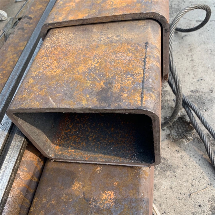 Q345B無(wú)縫方鋼 方矩形鋼管 農(nóng)機(jī)方鋼 聊城市如日之升金屬材料有限公司