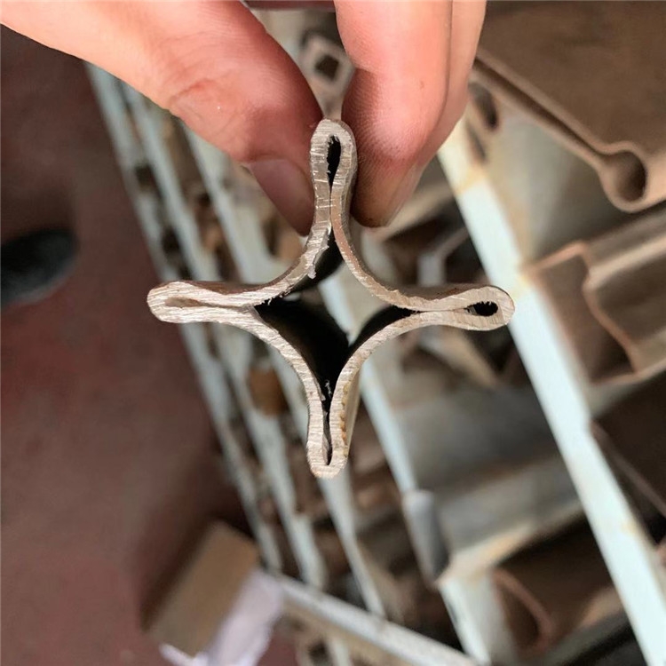 十字管  異型管 不銹鋼異型管 P形鋼管廠家 異型精密無縫鋼管