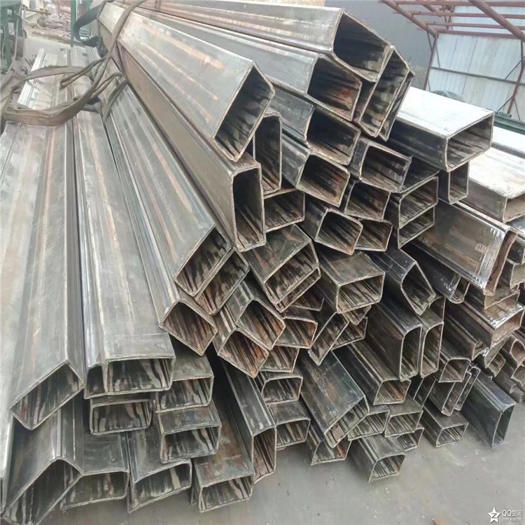 黑河市精拔異型方管熱軋無縫方通家具裝飾用異形管工業(yè)設(shè)備用方形鋼管