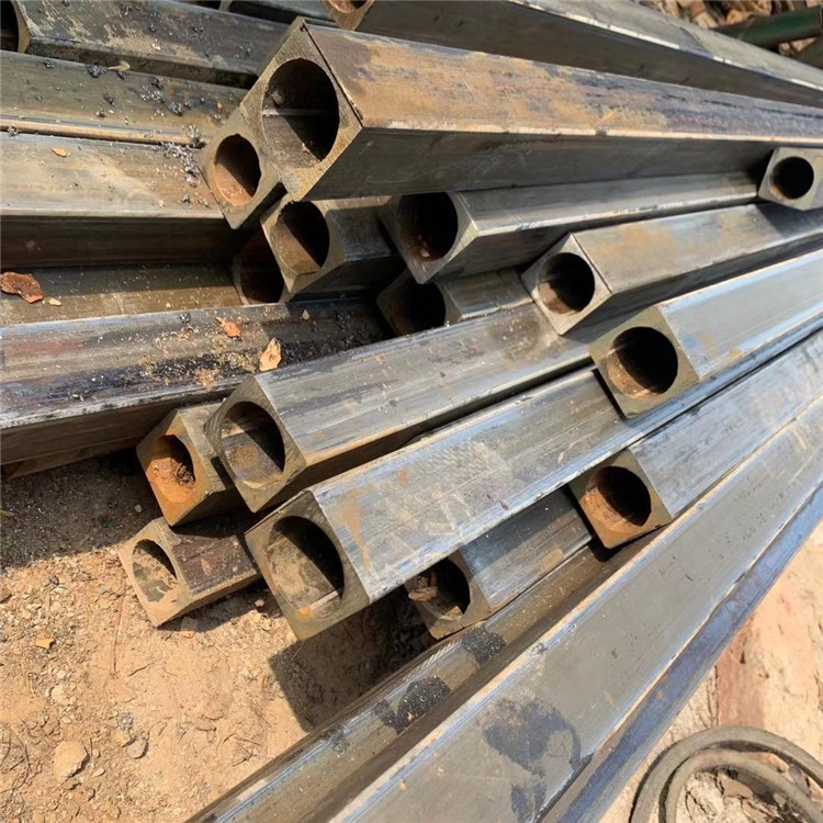 黑河市精拔異型方管尖角方矩形管家具裝飾用異形管工業(yè)設(shè)備用方形鋼管