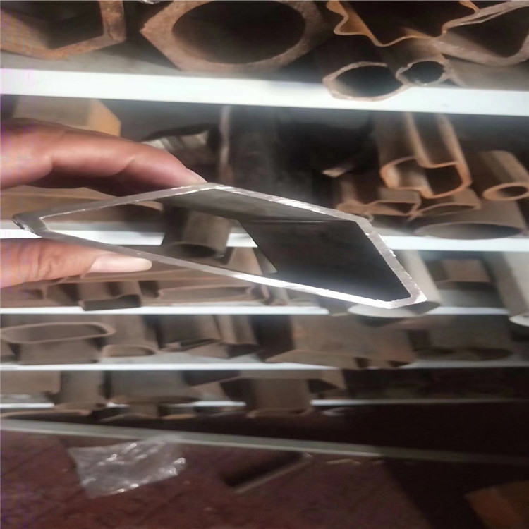 福建異型管件梯形管 菱形管農(nóng)機(jī)配件各種鐵管加工