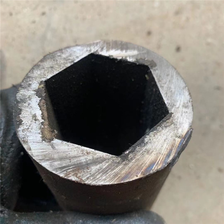 冷拔鋼管鍍鋅三角管套筒鋼管精密無(wú)縫碳素鋼管