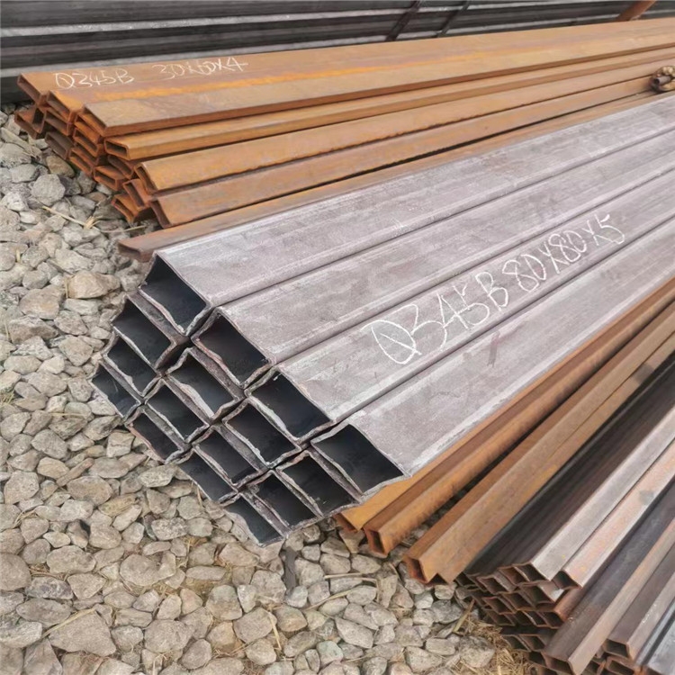湖南Q235方鋼管無(wú)縫方通建筑裝飾用方鐵通