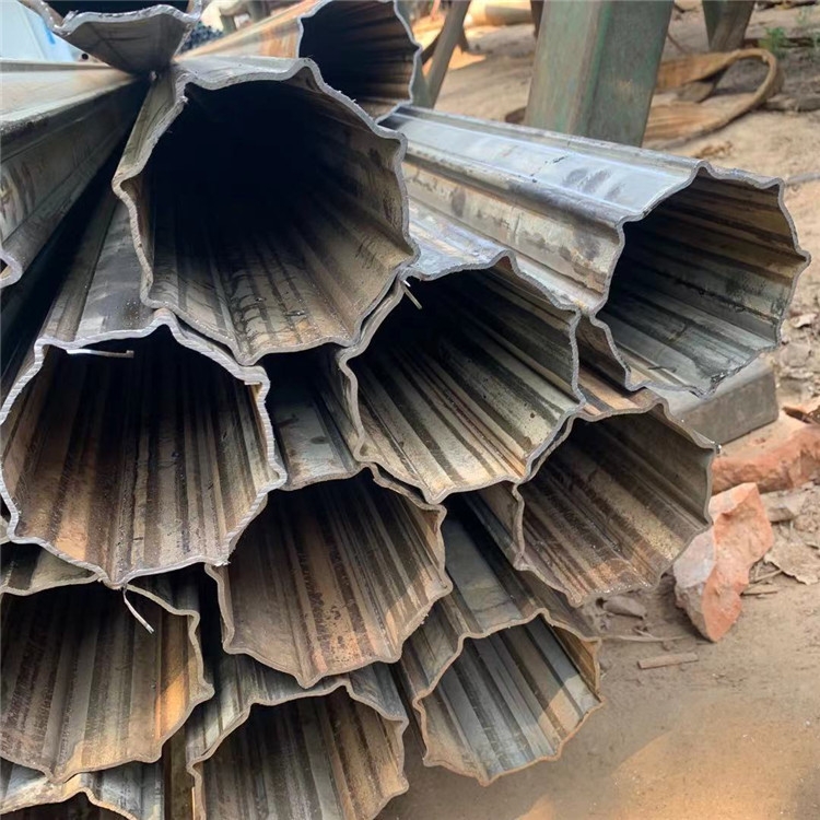 供應(yīng)十二齒鋼管 冷拔實心鋼 打捆機(jī)滾筒鋼管 冷軋異型鋼管庫存充足