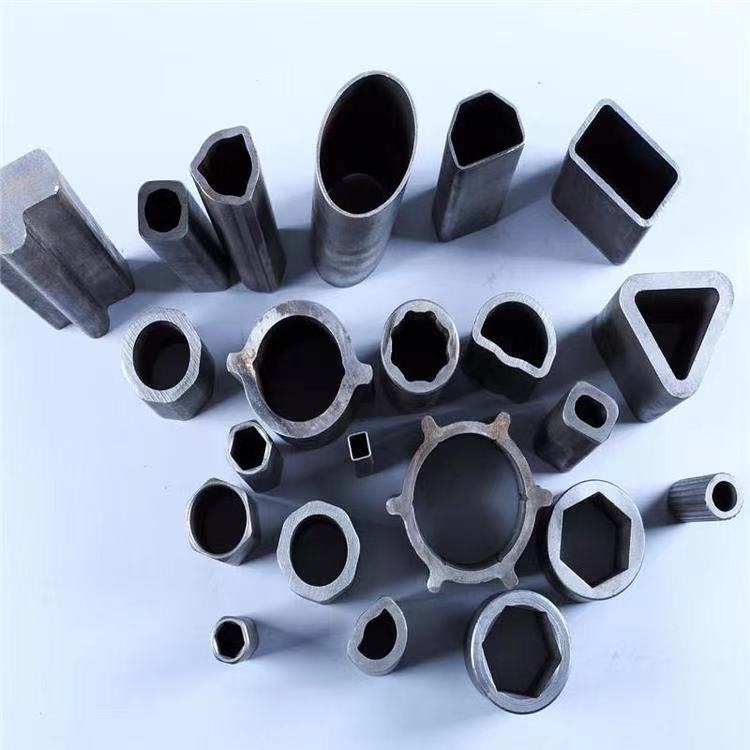 如日之升 三角鋼管 六角形護(hù)欄管 六角護(hù)欄管廠(chǎng) 六角護(hù)欄管廠(chǎng)家