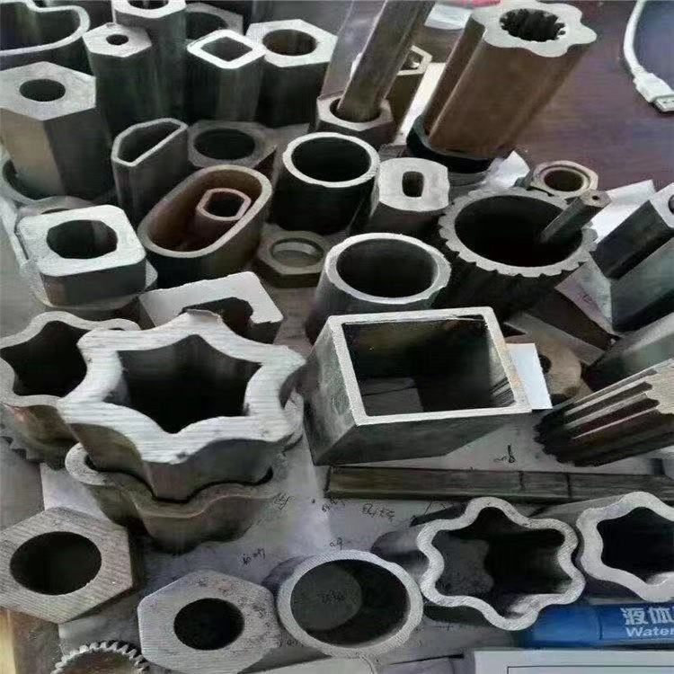 高精密冷拔管 加芯精拔鋼管 非標冷拔鋼管 異型管現(xiàn)貨供應