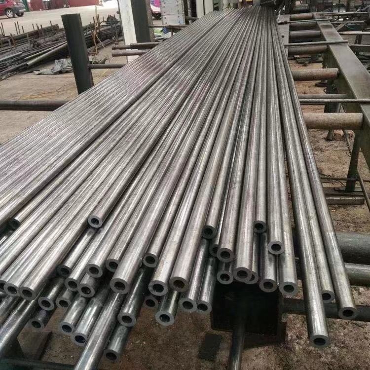 36*3高精密無(wú)縫鋼管 28*4 冷拔精密無(wú)縫鋼管 精密光亮管