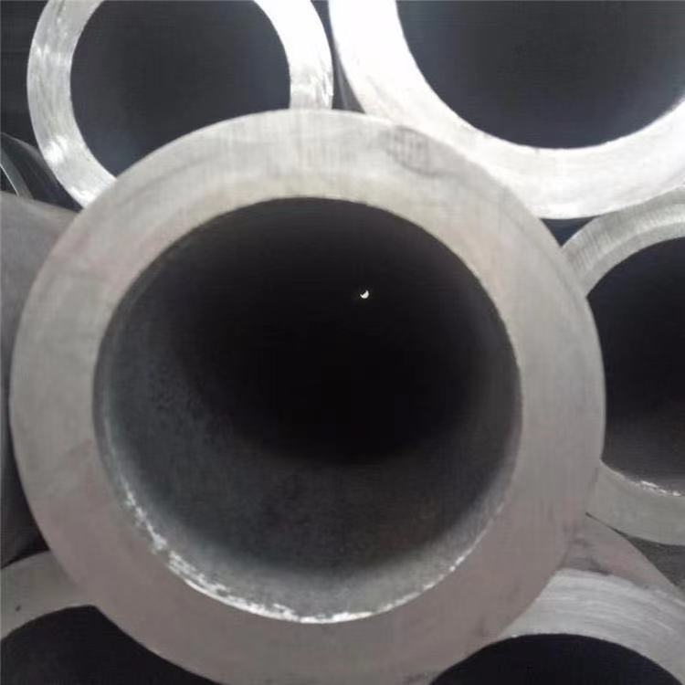 冷拉無縫鋼管dn300無縫鋼管，熱軋無縫管定做