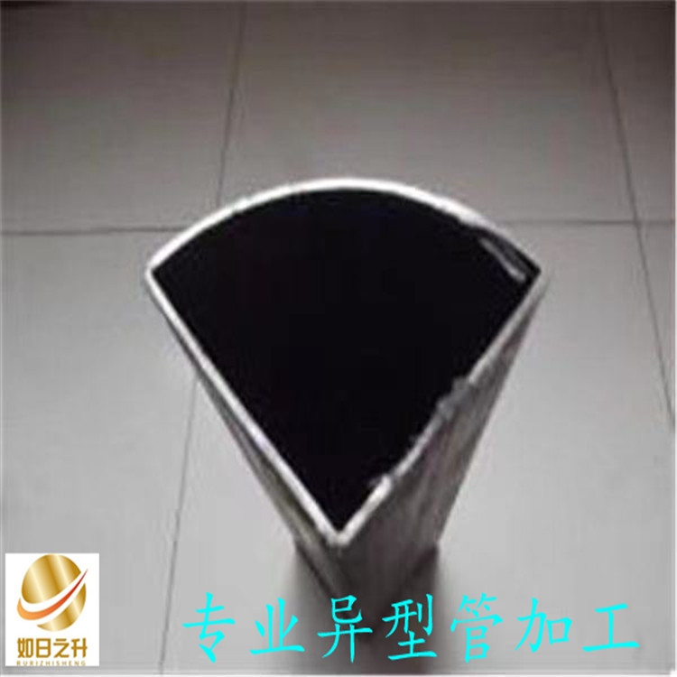 廠家供應(yīng)菱形異型鋼管 三角圓弧管 質(zhì)量保障